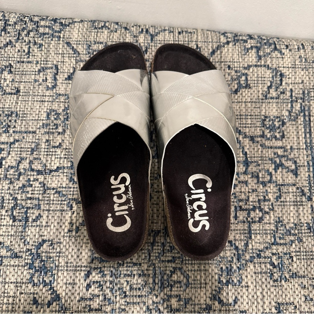 Circus by Sam Edelman Silver Women's Slide Sandals - Picture 5 of 7